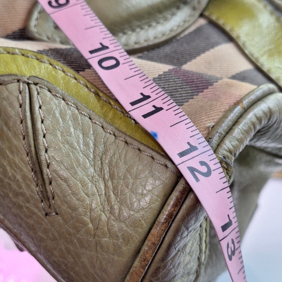 Burberry porsum Beige and Green Women´s Bag